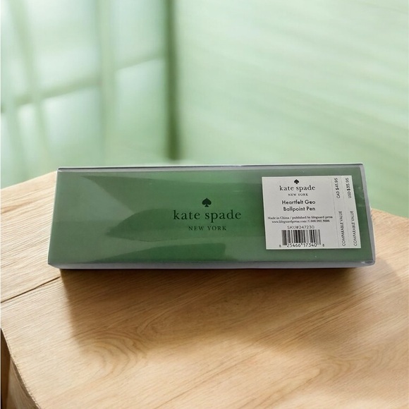 Kate Spade Heartfelt Geo Ballpoint Pen - Picture 4 of 4